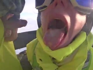 4k publik cum dijupuk on mouth in ski lift part 1, 2